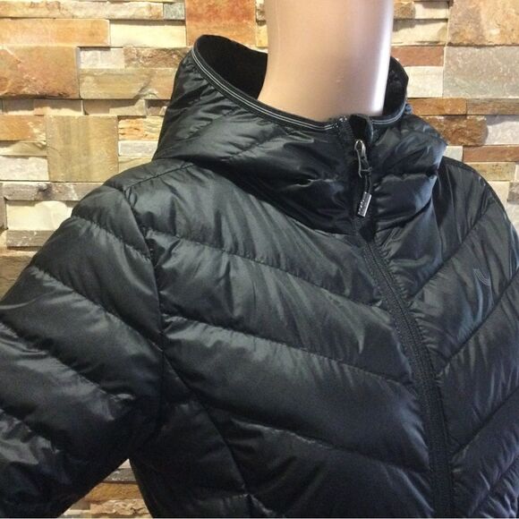 LOLE Jacket   - Picture 7 of 16